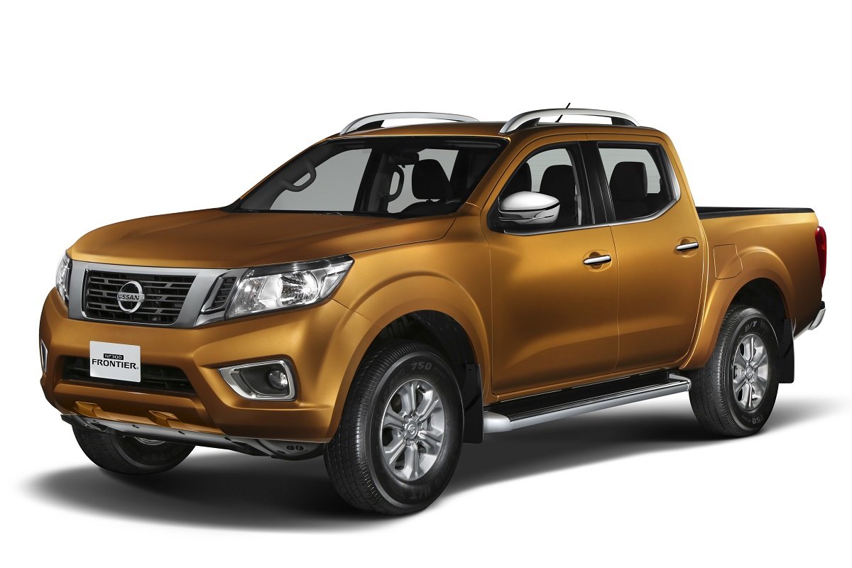 Einstiegsleisten Edelstahl Nissan Navara