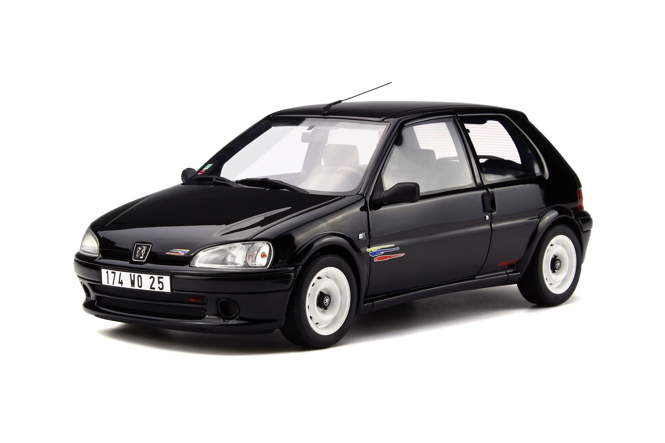 Kofferraumwannen  Peugeot 106 baujahr 1991 - 2004, karosserie schrägheck