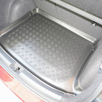 Kofferraumwannen Volkswagen Taigo, karosserie suv, baujahr 09.2021 - bis heute, oberer kofferraumboden, varioboden im hoechsten ebene | 193895BSC