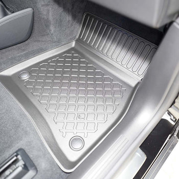 Gummimatten mit hohem Rand Mercedes EQE X294, baujahr 05.2023 - bis heute, karosserie suv | 604027