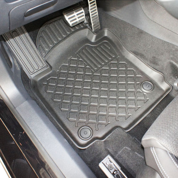 Gummimatten mit hohem Rand Volkswagen Golf 5, baujahr 06.2007 - 2009, karosserie kombi | 602559