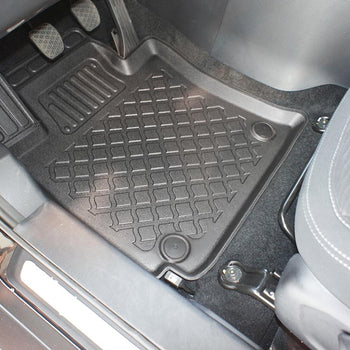 Gummimatten mit hohem Rand Ssang Yong Tivoli, baujahr 03.2015 - 2019, karosserie suv inklusive facelift | 602737