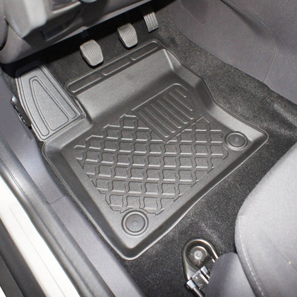 Gummimatten mit hohem Rand Ford Focus III, baujahr 03.2011 - 08.2018, karosserie limousine | 603113