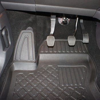 Gummimatten mit hohem Rand Ford Kuga II, baujahr 02.2013 - 03.2020, karosserie suv #1