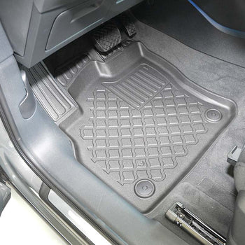 Gummimatten mit hohem Rand Audi Q3 Quattro, baujahr 08.2018 - 06.2025, karosserie suv | 603226