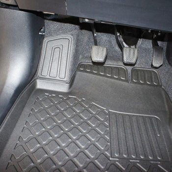 Gummimatten mit hohem Rand Toyota RAV4 IV, baujahr 03.2013 - 12.2018, karosserie suv #1