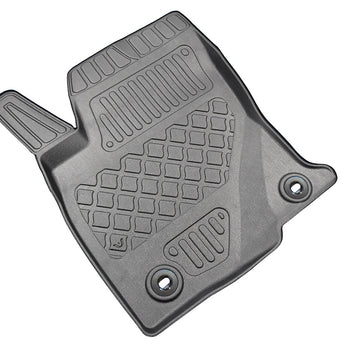 Gummimatten mit hohem Rand Toyota Hilux, baujahr 09.2016 - bis heute, karosserie pickup doppelkabine, inklusive facelift | 603380