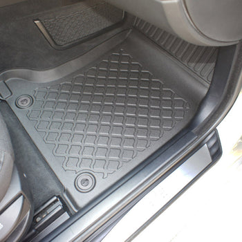 Gummimatten mit hohem Rand BMW 5er Reihe E60, baujahr 07.2003 - 02.2010, karosserie limousine | 602058