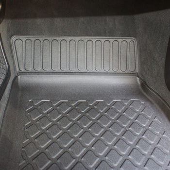 Gummimatten mit hohem Rand BMW 5er Reihe E60, baujahr 07.2003 - 02.2010, karosserie limousine | 602058
