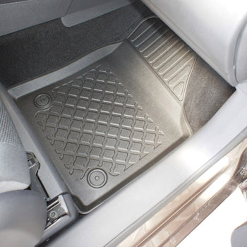 Gummimatten mit hohem Rand Volkswagen Touran I, baujahr 03.2003 - 08.2015, karosserie van 5-7 sitzplätzen, ohne 3. sitzreihe | 602551