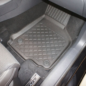 Gummimatten mit hohem Rand Volkswagen Golf 5, baujahr 06.2007 - 2009, karosserie kombi | 602559