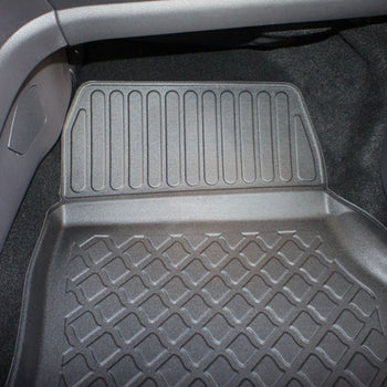 Gummimatten mit hohem Rand Ford Kuga II, baujahr 02.2013 - 03.2020, karosserie suv #1