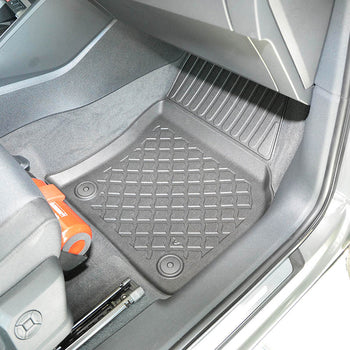 Gummimatten mit hohem Rand Audi Q3 Quattro, baujahr 08.2018 - 06.2025, karosserie suv | 603226