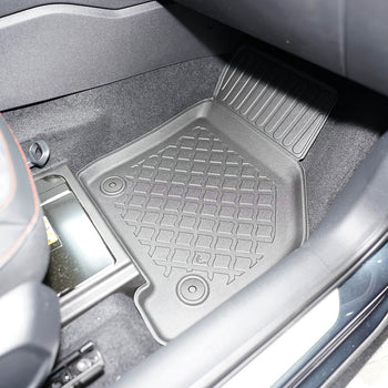 Gummimatten mit hohem Rand Volkswagen Golf 8 MHEV, baujahr 11.2020 - bis heute, karosserie schrägheck #1