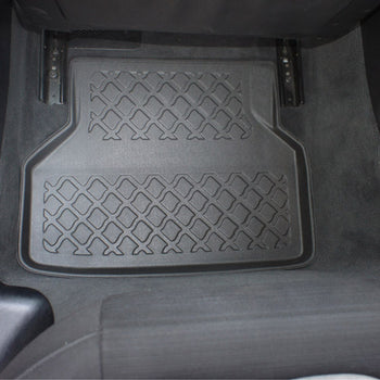 Gummimatten mit hohem Rand BMW 5er Reihe E60, baujahr 07.2003 - 02.2010, karosserie limousine | 602058