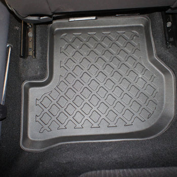 Gummimatten mit hohem Rand Volkswagen Golf 5, baujahr 06.2007 - 2009, karosserie kombi | 602559