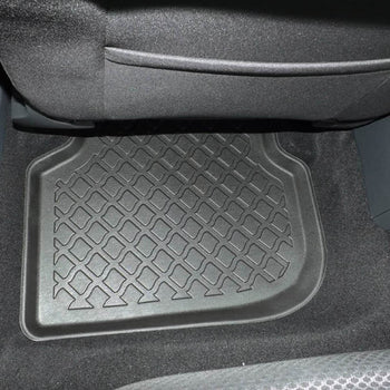 Gummimatten mit hohem Rand Volkswagen Jetta VI, baujahr 01.2011 - 2018, karosserie limousine #1