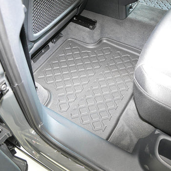 Gummimatten mit hohem Rand Audi Q3 Sportback PHEV, baujahr 01.2021 - 12.2023, karosserie suv | 603226