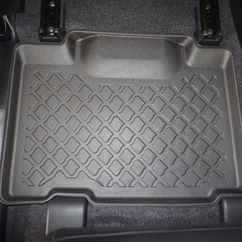 Gummimatten mit hohem Rand Toyota RAV4 IV, baujahr 03.2013 - 12.2018, karosserie suv #1