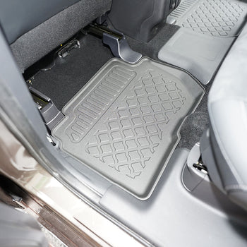 Gummimatten mit hohem Rand Mitsubishi Outlander III PHEV, baujahr 2020 - bis heute, karosserie suv, facelift #1