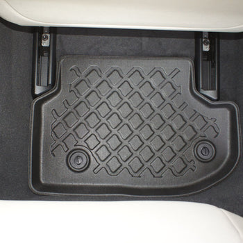 Gummimatten mit hohem Rand BMW 5er Reihe F10, baujahr 2013 - 01.2017, karosserie limousine facelift, mit x-drive | 602066