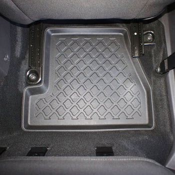 Gummimatten mit hohem Rand Ford Focus III, baujahr 03.2011 - 08.2018, karosserie limousine | 603113