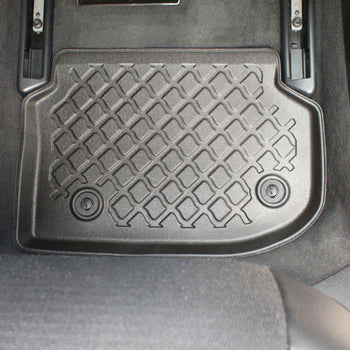 Gummimatten mit hohem Rand BMW 5er Reihe F11, baujahr 03.2010 - 2013, karosserie kombi vor-facelift, mit x-drive | 603165