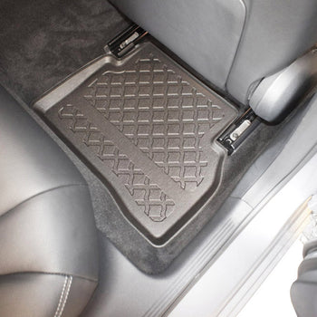 Gummimatten mit hohem Rand Mercedes C-Klasse W205, baujahr 03.2014 - 11.2020, karosserie limousine #2