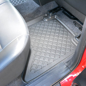 Gummimatten mit hohem Rand Toyota Hilux, baujahr 09.2016 - bis heute, karosserie pickup doppelkabine | 603380