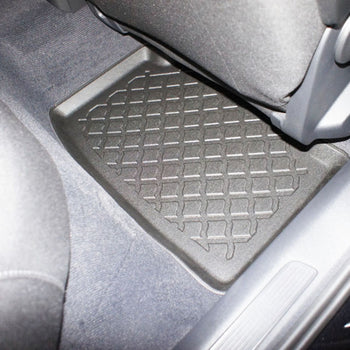 Gummimatten mit hohem Rand Volkswagen Passat B8, baujahr 12.2014 - 12.2021, karosserie limousine inklusive facelift | 603412