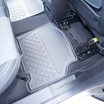 Gummimatten mit hohem Rand Mercedes T-Class, baujahr 04.2022 - bis heute, karosserie van kürzer und langer radstand, entspricht nicht dem elektromodell | 604009