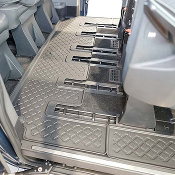 Gummimatten mit hohem Rand Ford Tourneo Custom, baujahr 01.2013 - 2018, karosserie van radstand l1 und l2, schaltgetriebe und automatikgetriebe, 3. sitzreihe | 693145