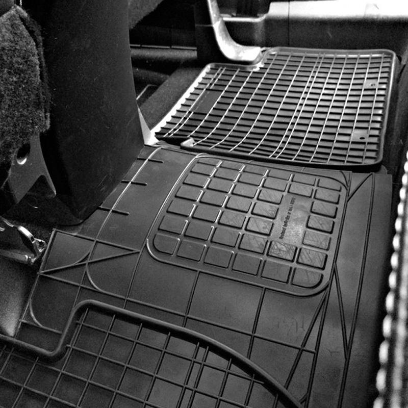 MASSGESCHNEIDERTE MATTEN FÜR JEDES AUTOMODELL