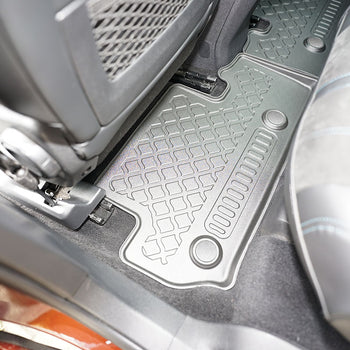 Gummimatten mit hohem Rand Peugeot 3008 II, baujahr 11.2016 - bis heute, karosserie suv inklusive facelift, entspricht nicht dem hybrid und hybrid4 modell, mit focal hi-fi-system | 603573