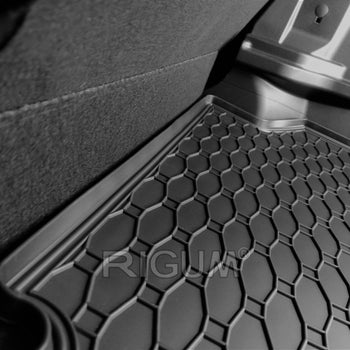 Kofferraumwannen Toyota Yaris Cross, karosserie suv, baujahr 09.2021 - bis heute, oberer kofferraumboden, ohne höhenverstellbarer boden | 436075