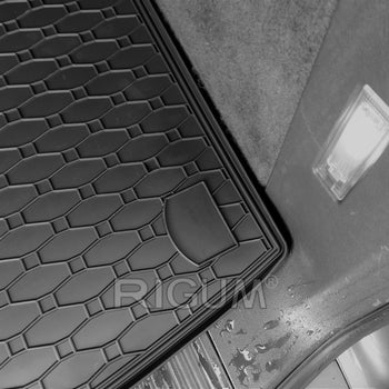 Kofferraumwannen Volkswagen Touareg II, karosserie suv, baujahr 02.2010 - 03.2018, inklusive facelift, mit 2 zonen klimaanlage | 437232